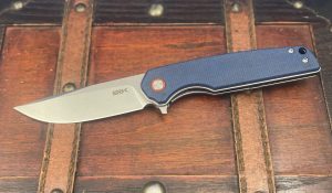 SRK EDC pocket knife blade detail